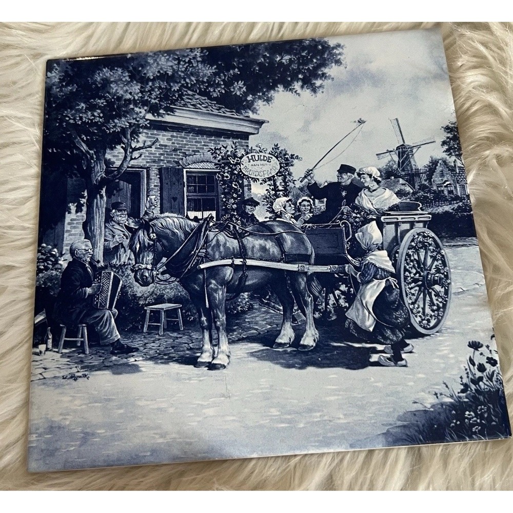 Vintage‎ Mosa Holland Delft Style Circa 1984 Tile Blue White Woman Horse Buggy
